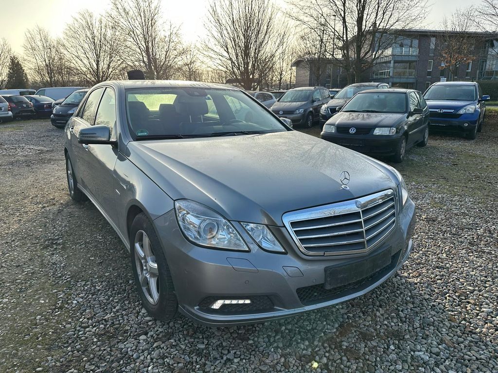 Bild des Angebotes Mercedes-Benz E E 220 CDI BlueEfficiency