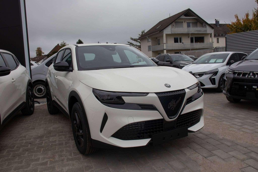 Bild des Angebotes Alfa Romeo Junior Junior 1.2 VGT Ibrida