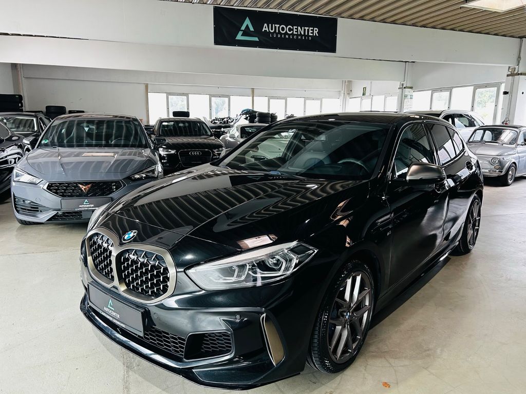 Bild des Angebotes BMW M135 i xDrive Limousine *Led*HeadUp*Leder*