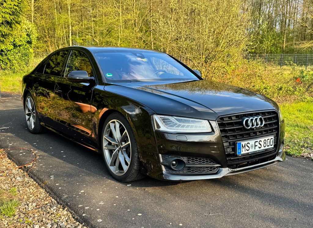 Bild des Angebotes Audi S8 Plus Keramik/Cognac/Scheckheft/Massage/B&O