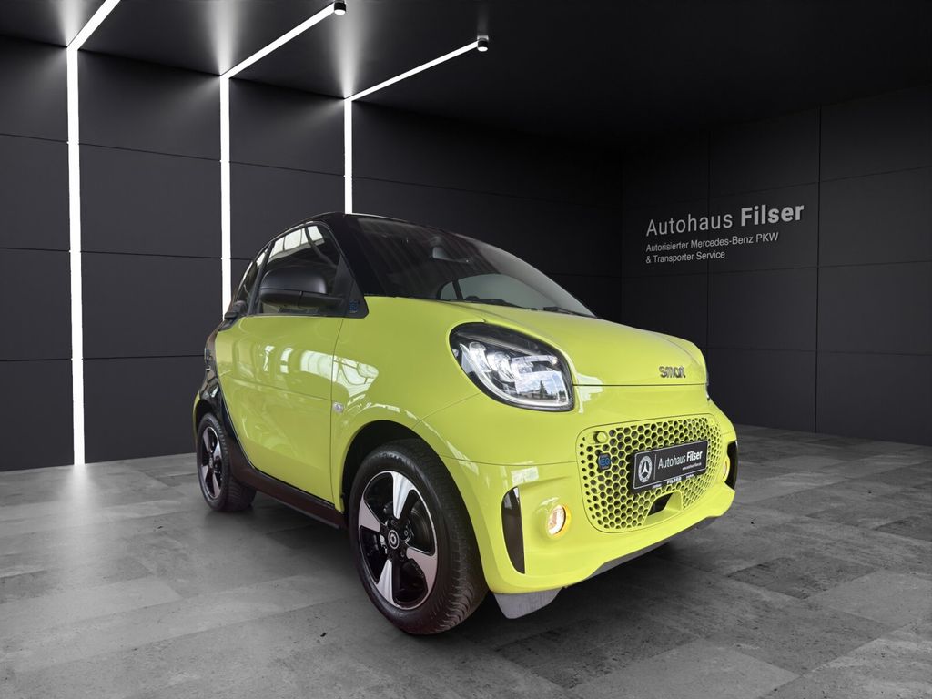 Bild des Angebotes Smart smart EQ*fortwo*Exclusive*22 kW* SHZ*Allwetter*