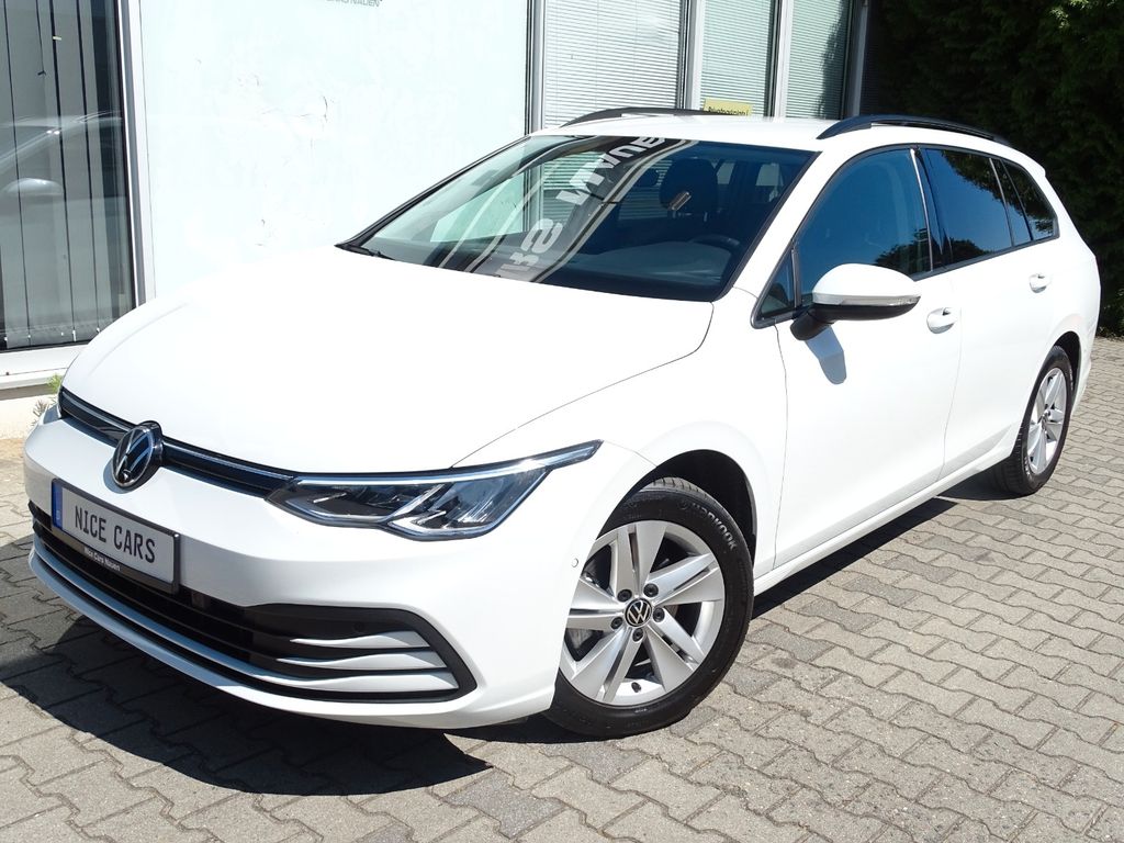 Bild des Angebotes Volkswagen Golf VIII Variant Basis IQDRIVE,PARKP. V+H,AHK