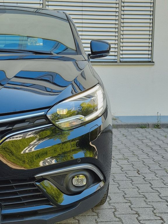 Bild des Angebotes Renault Scenic Black Edition/LED/Pano/Kam/Bose/HuD/DigC