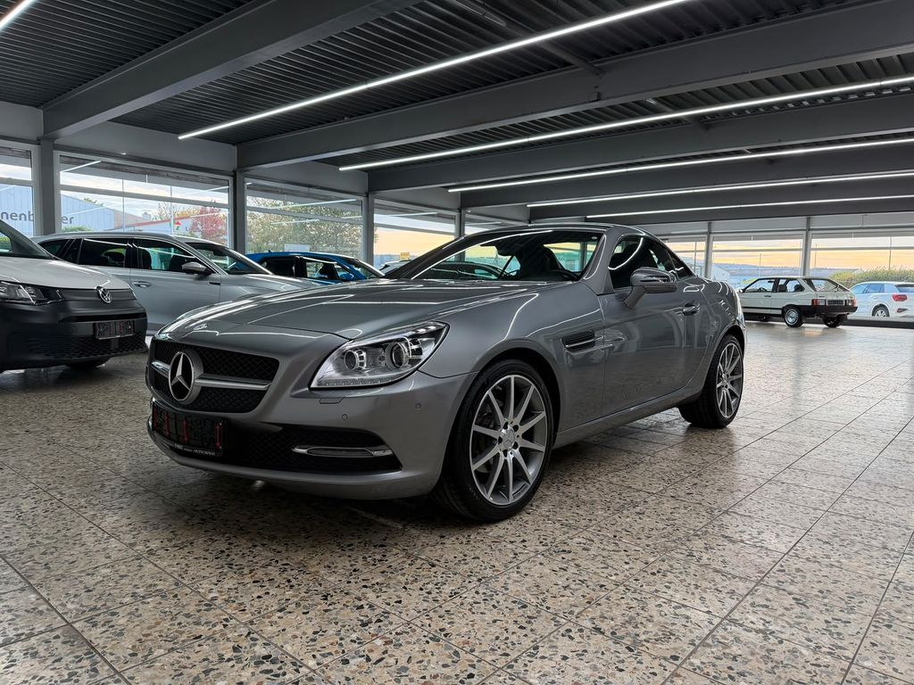 Bild des Angebotes Mercedes-Benz SLK 200 Roadster/Carplay/LederNappa/AMG-ALU
