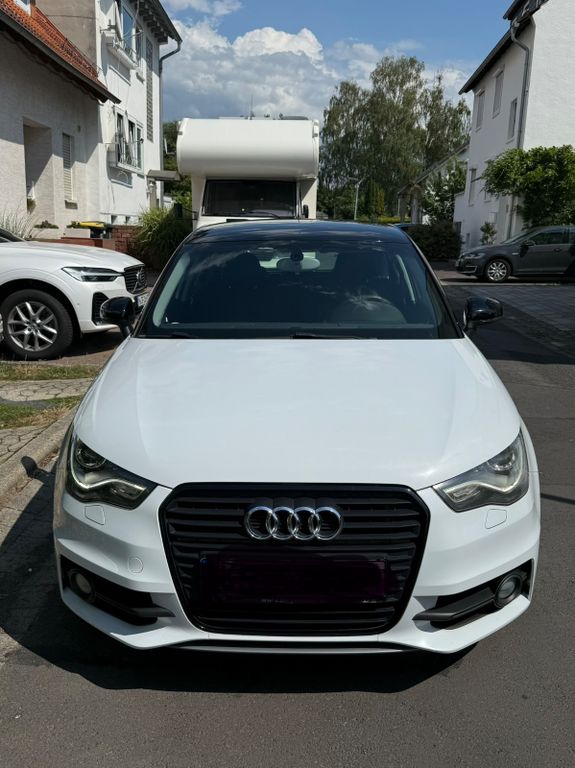 Bild des Angebotes Audi A1 1.4 TFSI S-Line Admired Sportback,Xenon,90kw