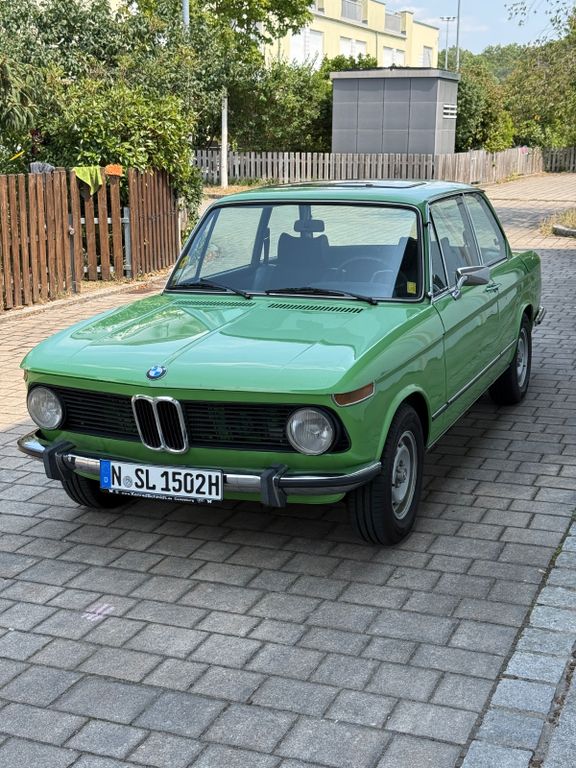 BMW 1502 / Weber Umbau / H&R Fahwerk / Oldtimer