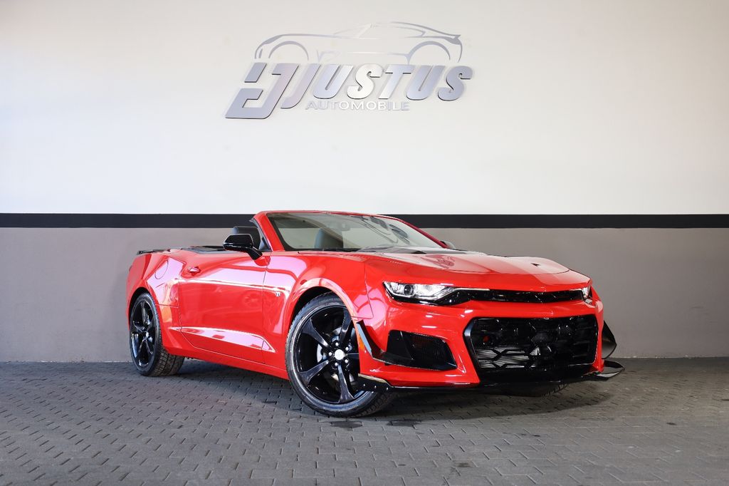 Bild des Angebotes Chevrolet Camaro 2.0 Cabrio 2LT/APPLE/KAMERA/WIFI/SHZ/R20