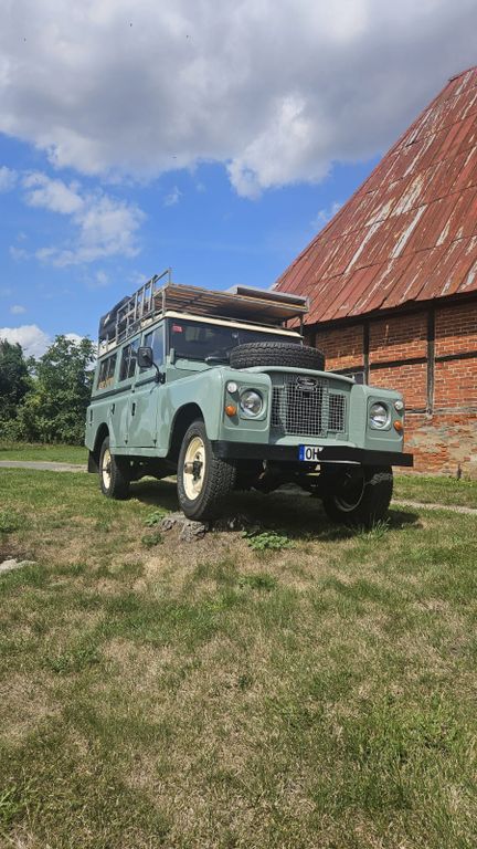 Bild des Angebotes Land Rover Santana Serie III 109 Camper 4x4