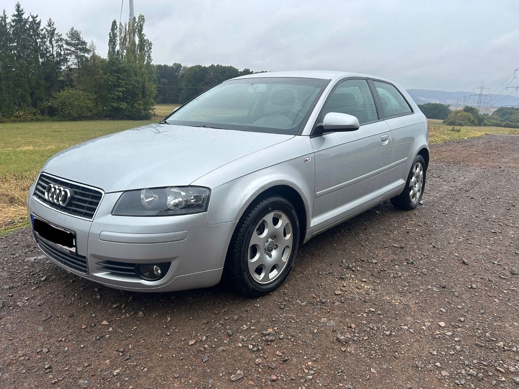 Bild des Angebotes Audi A3 1.6 Attraction