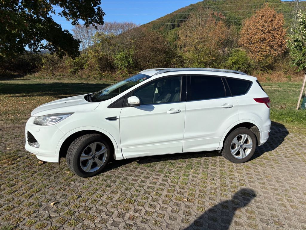 Bild des Angebotes Ford Kuga 2,0 TDCi 4x4 132kW COOL & CONNECT PSh C...