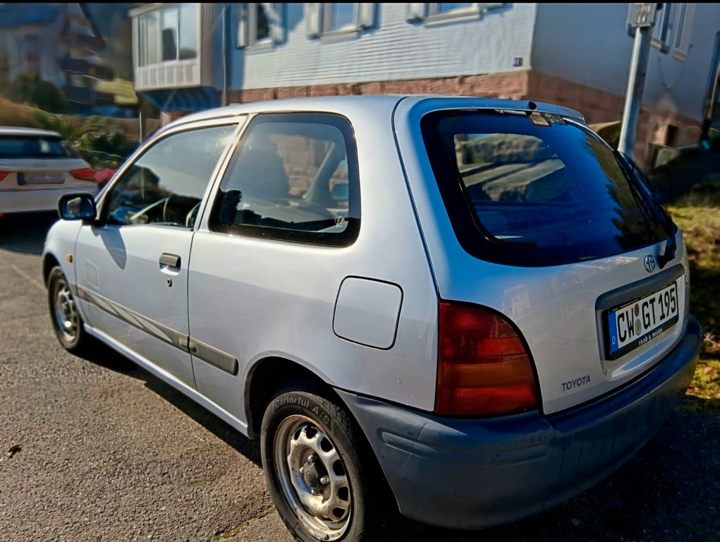 Bild des Angebotes Toyota Starlet 1.3 -