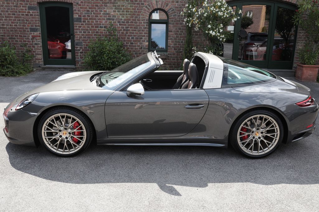 Porsche 991 911 Targa 4 GTS Exclusive Manufaktur 1.HAND*