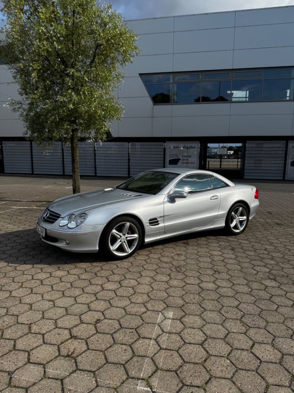 Bild des Angebotes Mercedes-Benz TOP gepflegter SL 500 R230 - Saisonfahrzeug