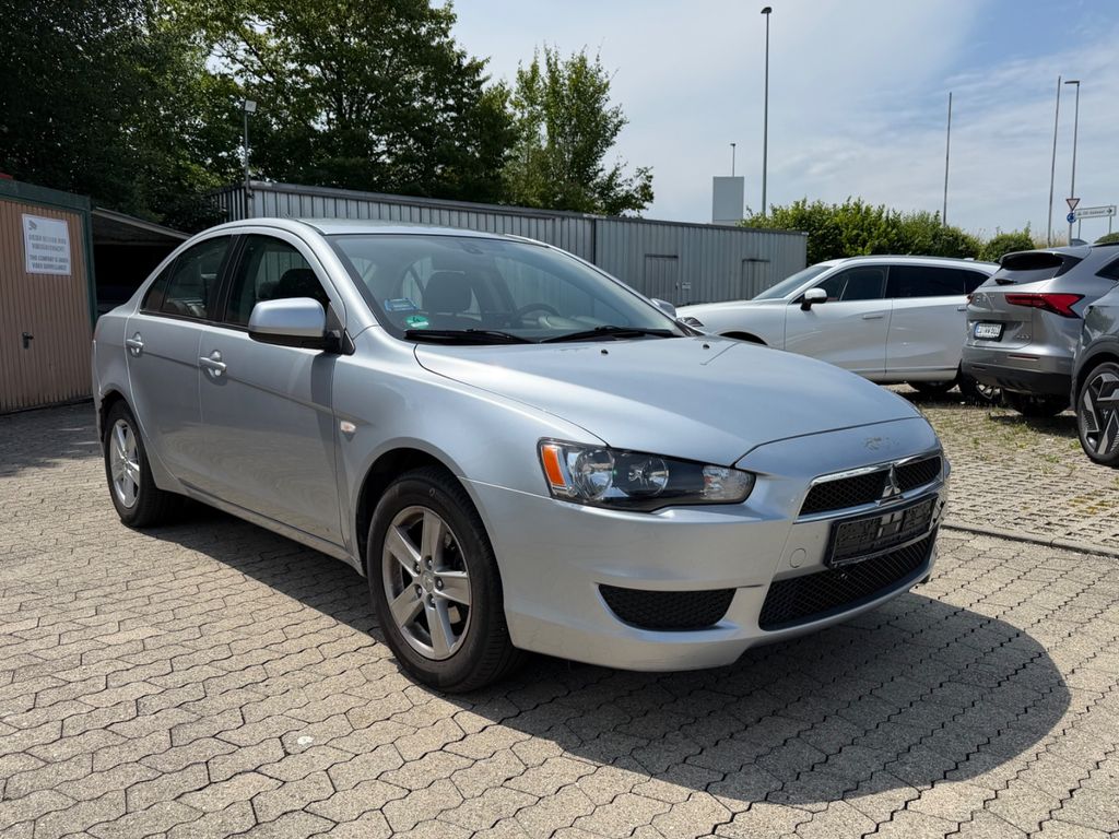 Bild des Angebotes Mitsubishi Lancer Lim. Invite 1 Hand