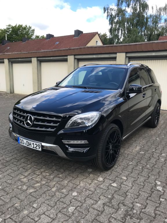 Bild des Angebotes Mercedes-Benz ML 250 BlueTEC 4MATIC 21Zoll Light System