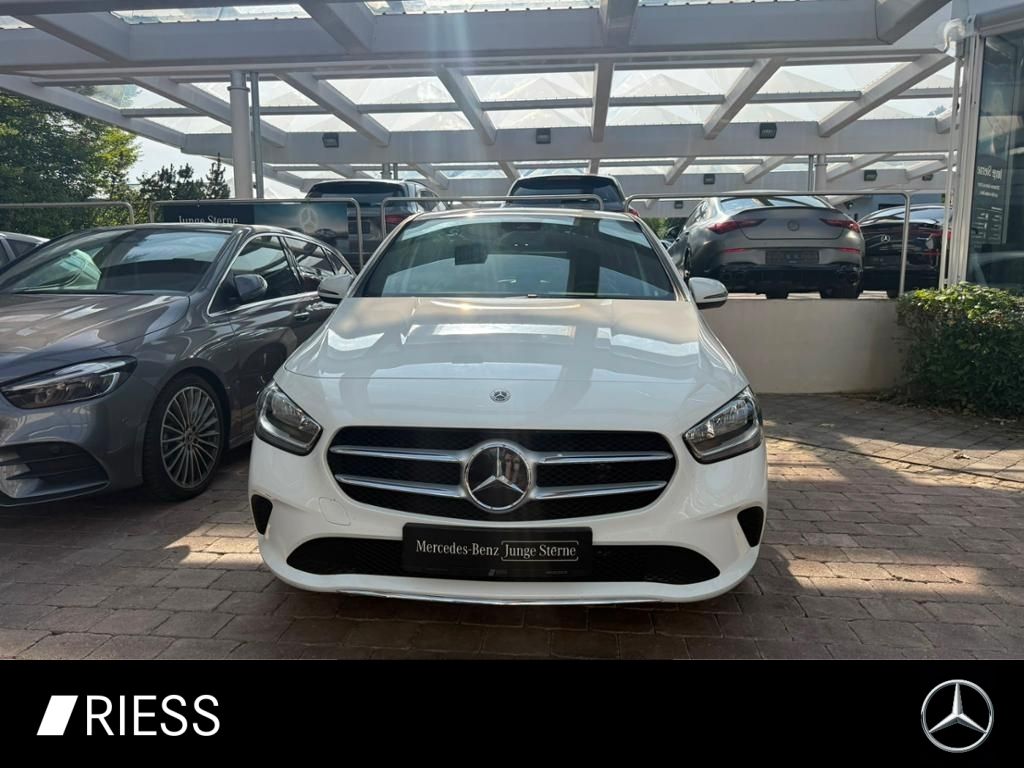 Bild des Angebotes Mercedes-Benz B 180 Progressive LED AHk Vorr Memory Easy Pack