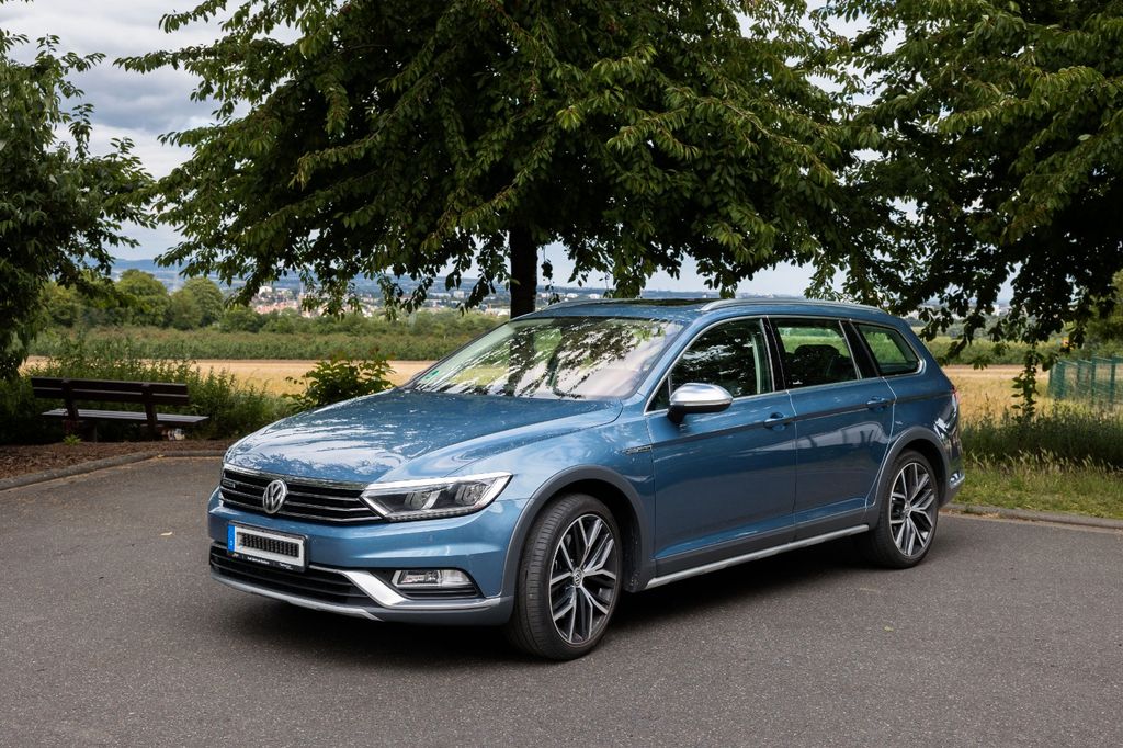 Bild des Angebotes Volkswagen Passat Alltrack 2.0 TDI SCR 176kW DSG BMT 4M...