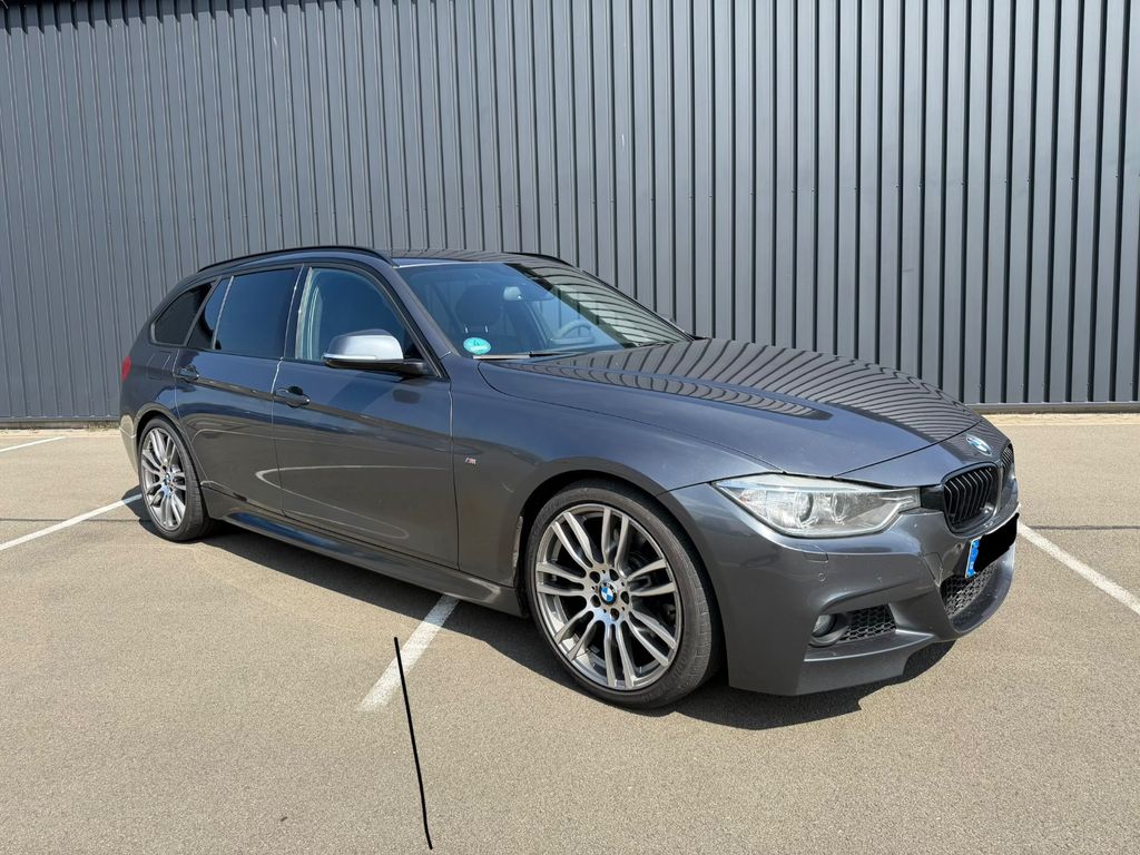 Bild des Angebotes BMW 325d Touring - M-Paket, Head-Up, Performance,19