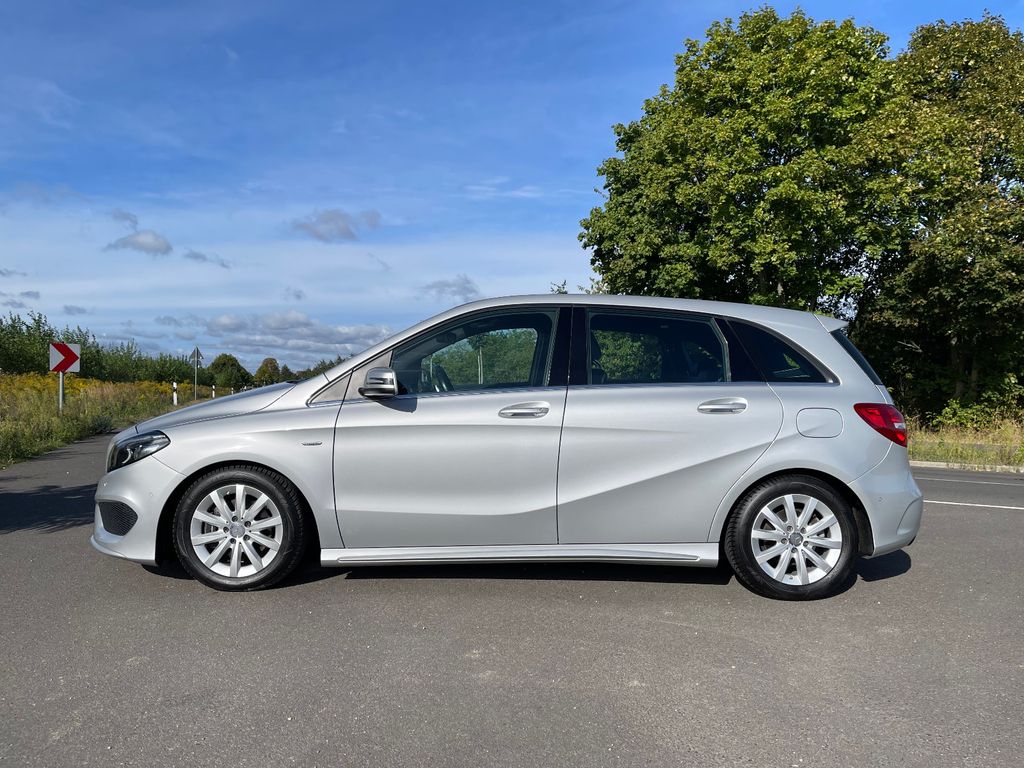 Bild des Angebotes Mercedes-Benz B 200 AMG Line