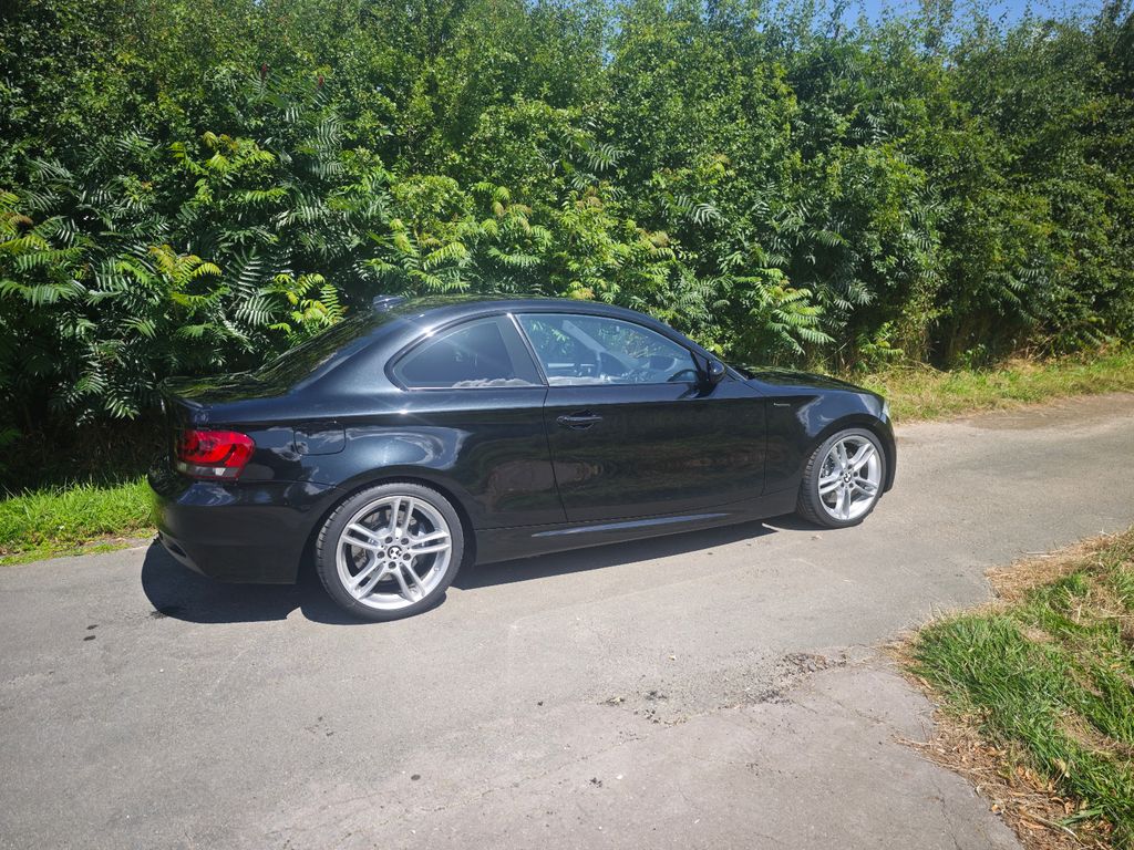 Bild des Angebotes BMW 135i Coupé -