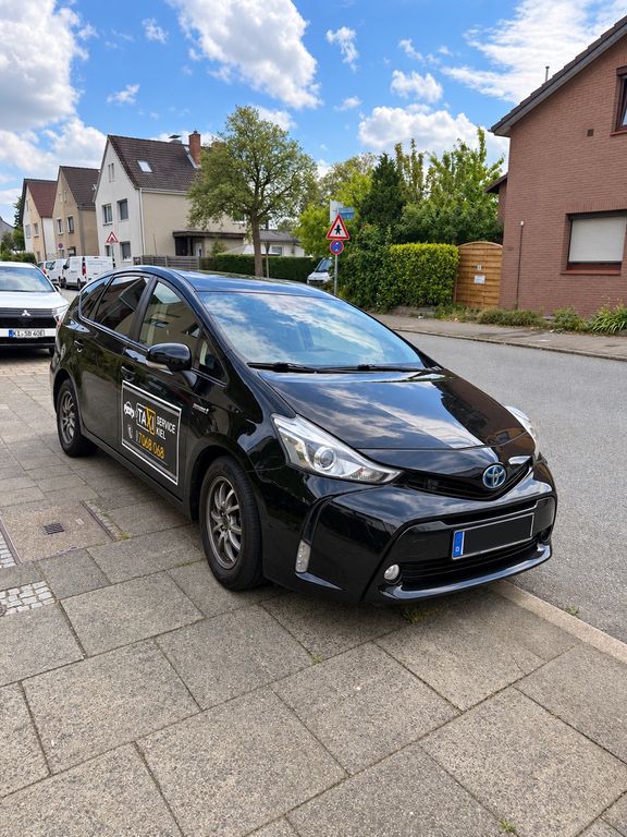 Bild des Angebotes Toyota Prius Plus Taxi