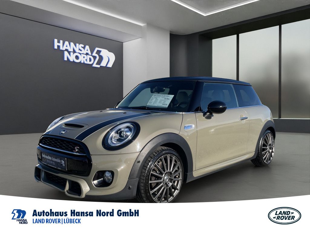 Bild des Angebotes MINI Cooper S JCW LED NAVI HUD LEDER KAMERA H/K 18"