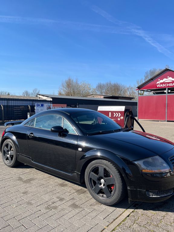 Audi TT Roadster 1.8T -