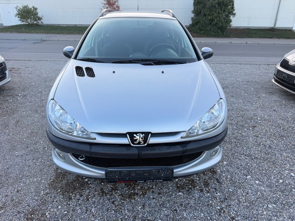 Bild des Angebotes Peugeot 206 SW Grand Filou Cool 1,4 Diesel