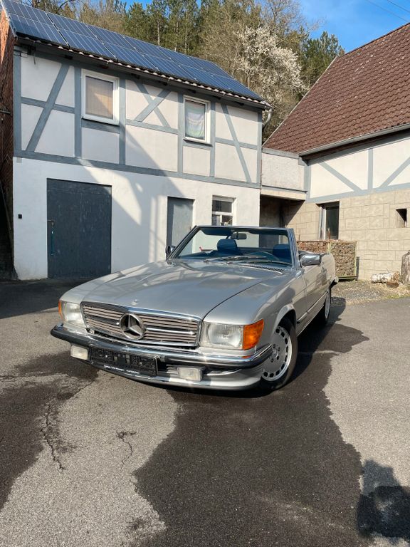 Bild des Angebotes Mercedes-Benz 560SL - Japan Reimport / Projektfahrzeug