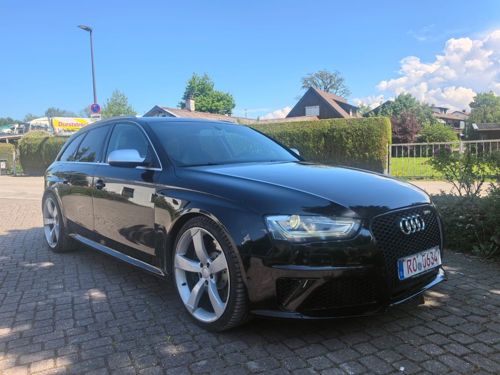Audi RS4 4.2 FSI S tronic quattro Avant
