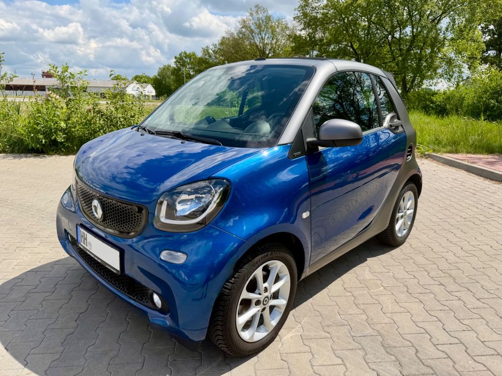 Bild des Angebotes Smart ForTwo Cabrio/ Passion/  Blau Metallic/ Benziner