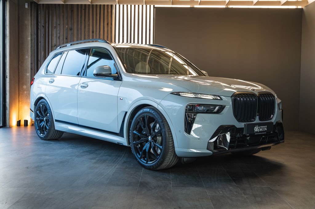 Bild des Angebotes BMW X7 XDRIVE 40D MY26 + 7 SITZE + M SPORT + B&W