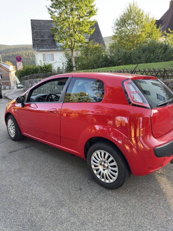 Bild des Angebotes Fiat Punto 1.4 8V Start&Stopp Dynamic Dynamic