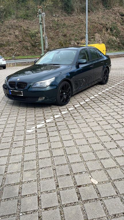 Bild des Angebotes BMW 530i
