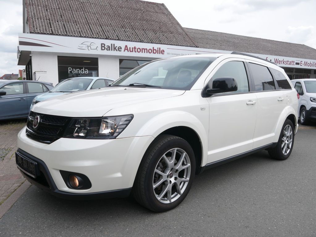 Bild des Angebotes Fiat Freemont Black Code 4x4 170PS 7-Sitzer *HU neu!*