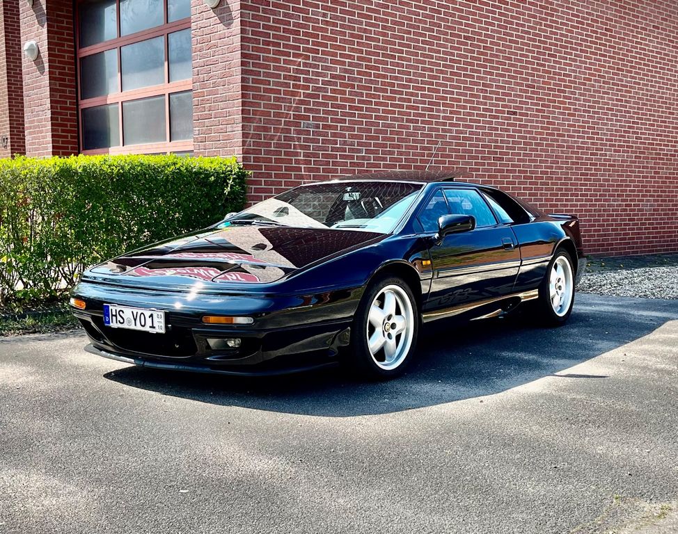 Bild des Angebotes Lotus Esprit GT3  (1 of 68), deutsches Auto,  3. Hand