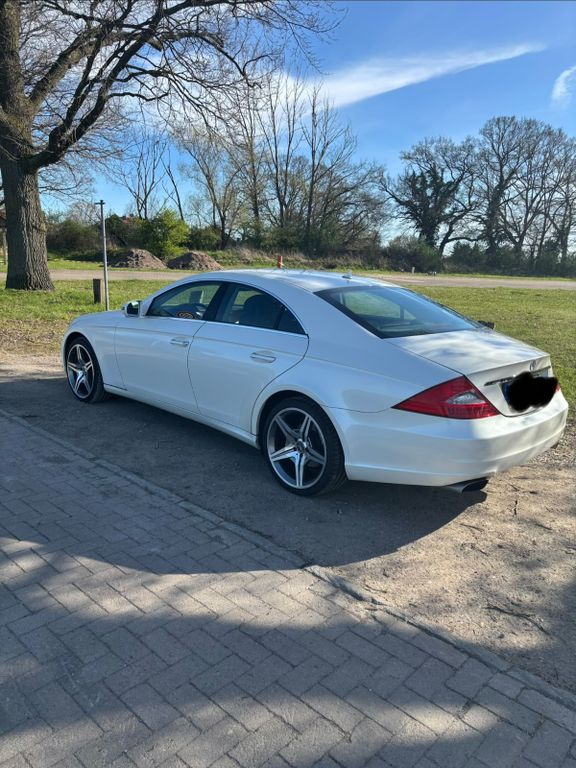 Bild des Angebotes Mercedes-Benz CLS 350 CGI - Facelift weiß metallic