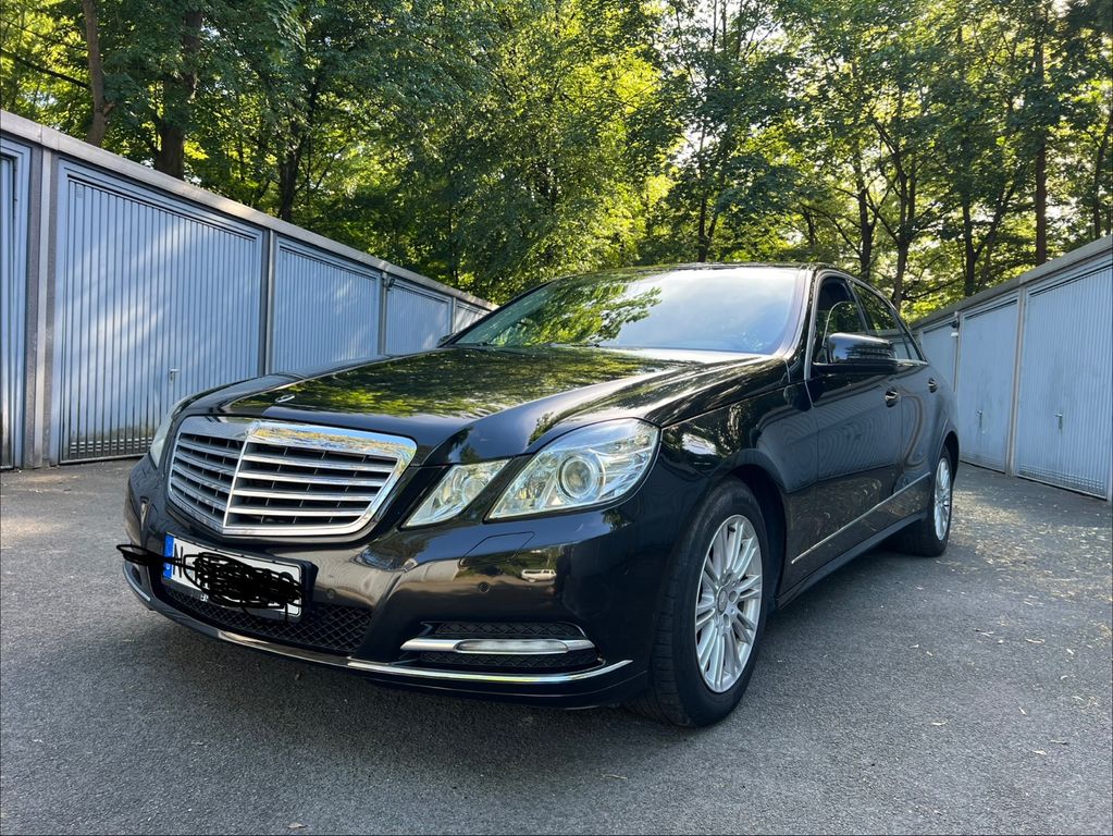 Bild des Angebotes Mercedes-Benz E 200 CDI  AVANTGARDE. Neu TÜV