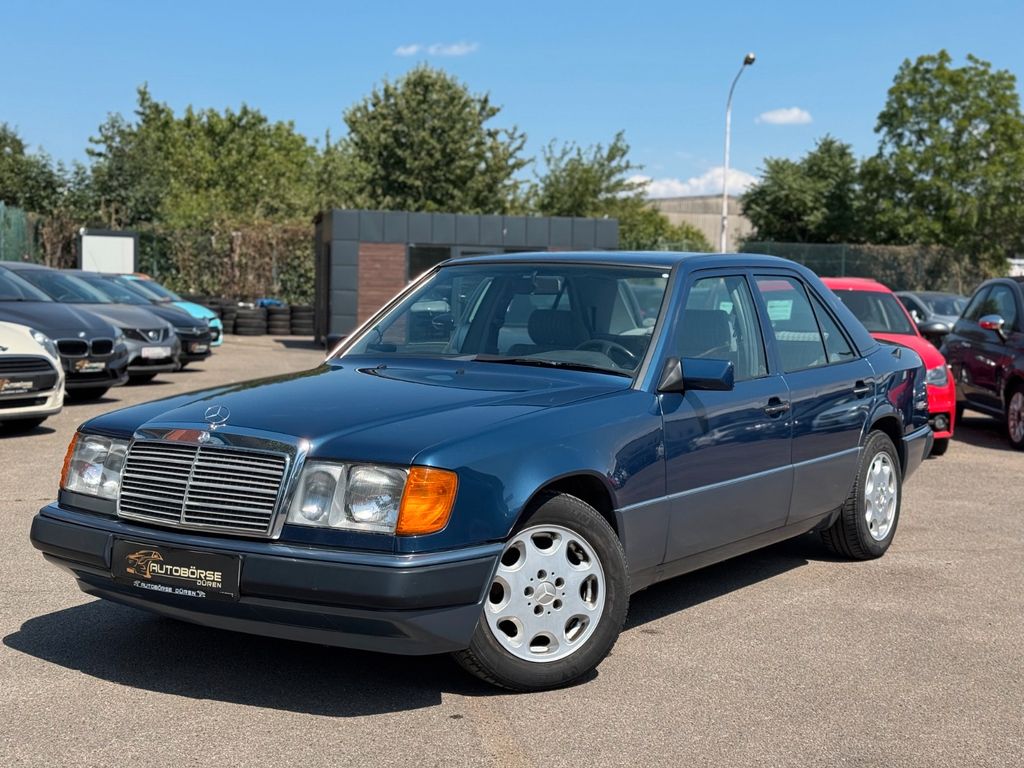 Bild des Angebotes Mercedes-Benz 200E H-Kennzeichen/AHK/HU neu/Schiebedach