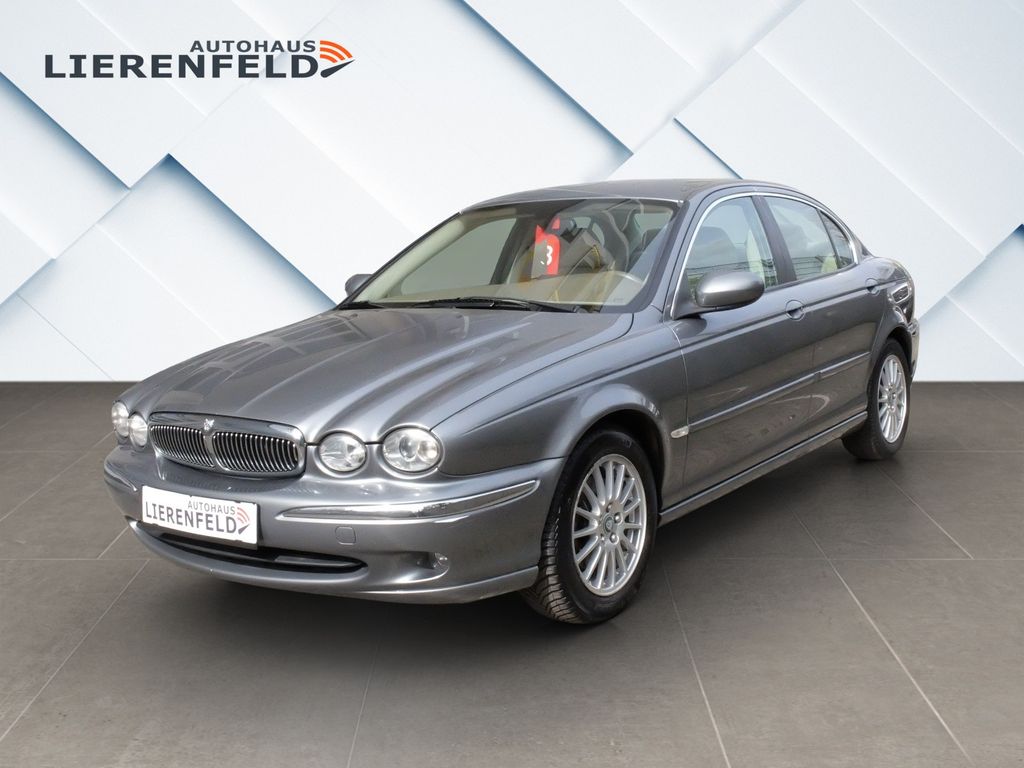 Bild des Angebotes Jaguar X-Type 2.5 V6 Executive Automatik Leder