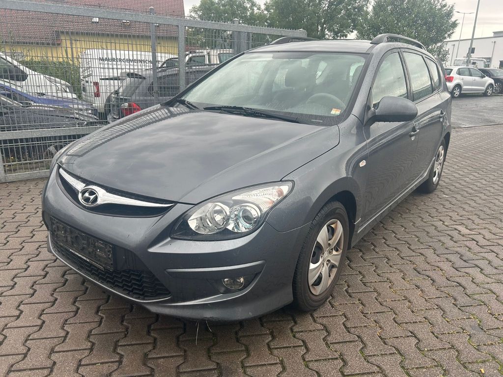 Bild des Angebotes Hyundai i30 CW 1.4 FIFA WM Edition