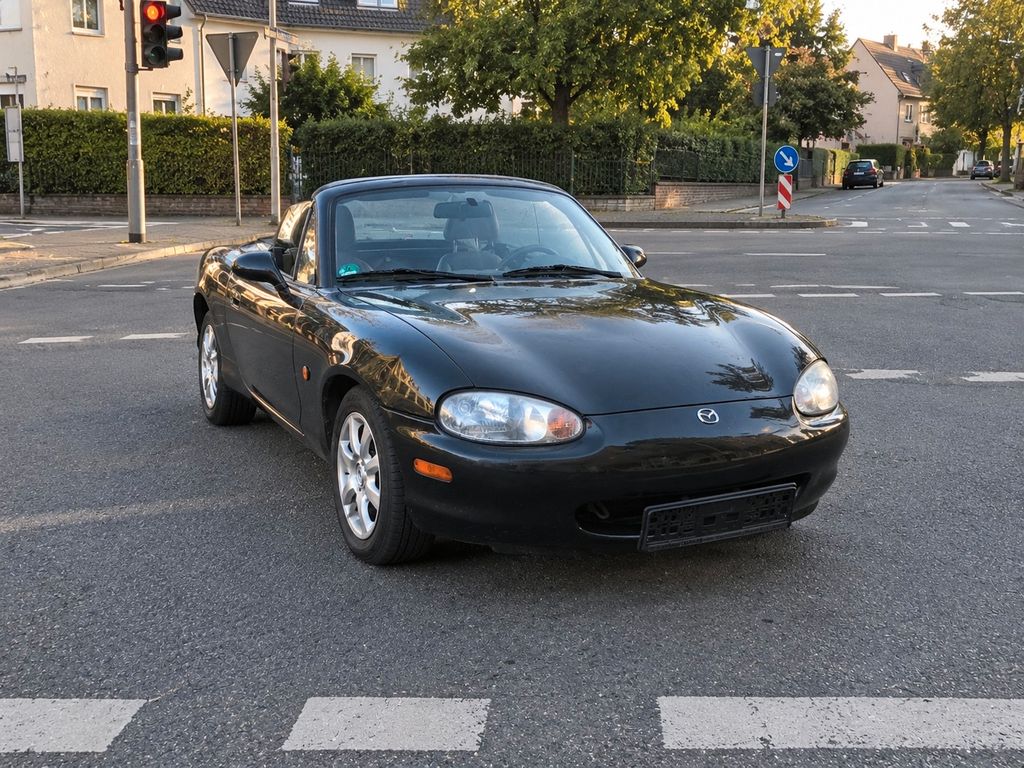 Bild des Angebotes Mazda MX-5 1.6 16V -