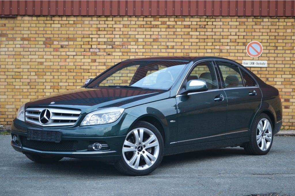 Bild des Angebotes Mercedes-Benz C 200  Automatik Sitzheizung Klima Tempomat