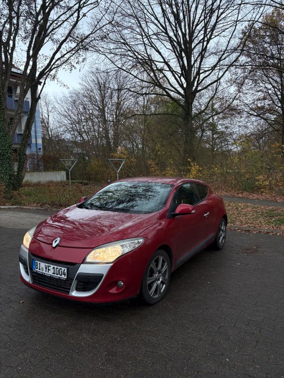 Renault Megane Coupé Dynamique TCe 180 Dynamique