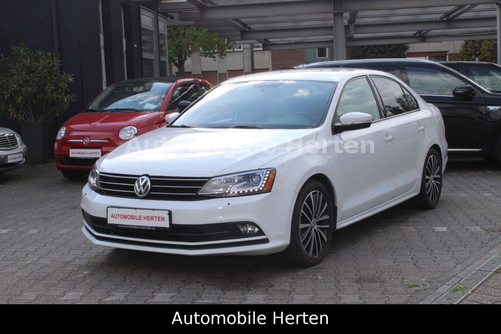 Bild des Angebotes Volkswagen Jetta 1.8 TSI*LEDER*NAVI*DSG*ALU*TOP!