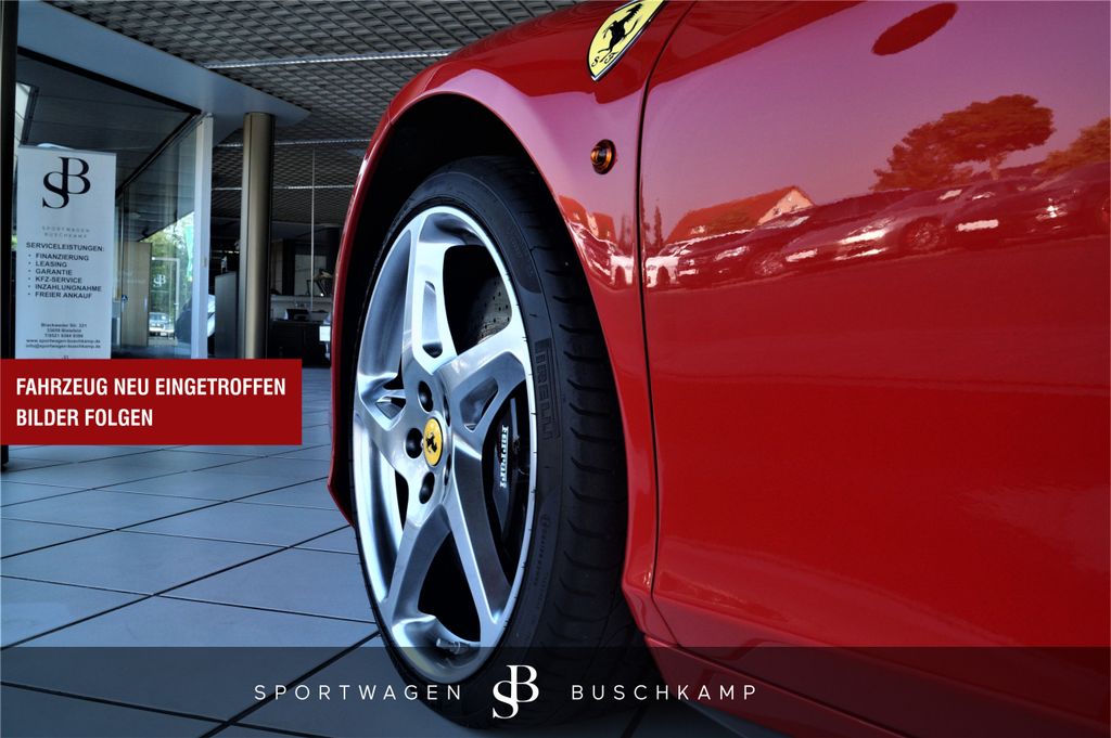 Bild des Angebotes Lamborghini Urus MY2022 GARANTIE/AKRAPOVIC/PANO/CARBON/23"LM