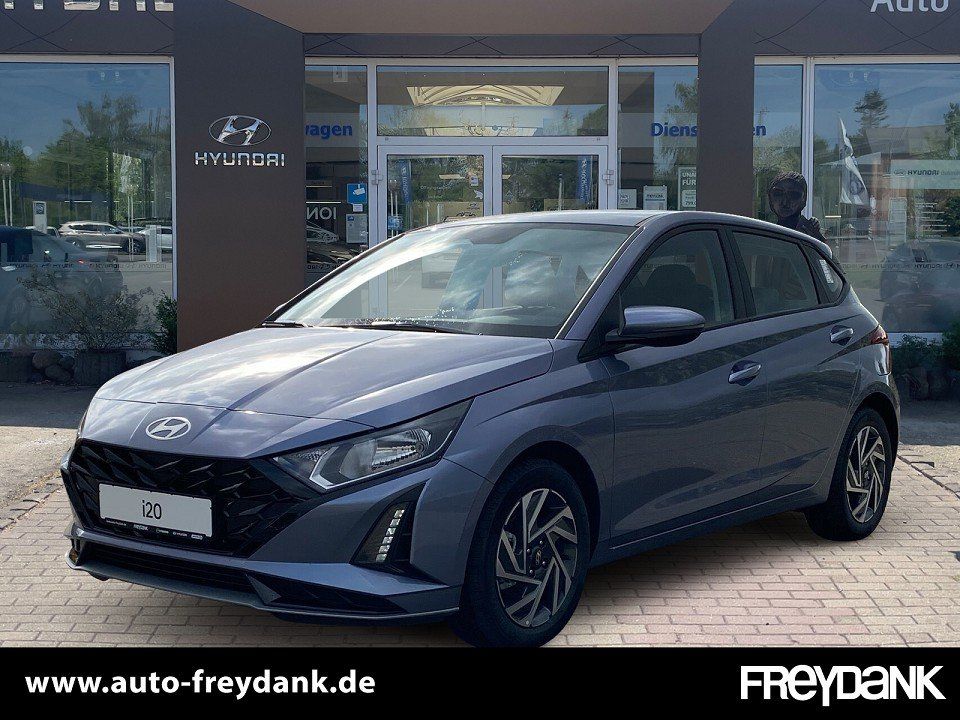 Bild des Angebotes Hyundai i20 FL (MY25) 1.0 T-GDI (100 PS) 7-DCT 2WD Trend