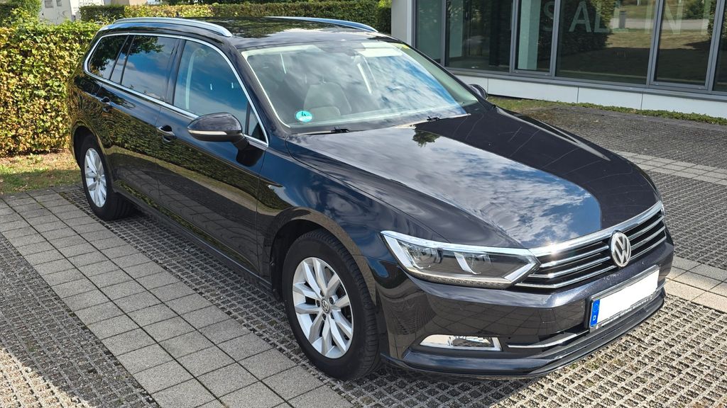 Bild des Angebotes Volkswagen Passat Variant 2.0 TDI DSG BMT Comfortline V...