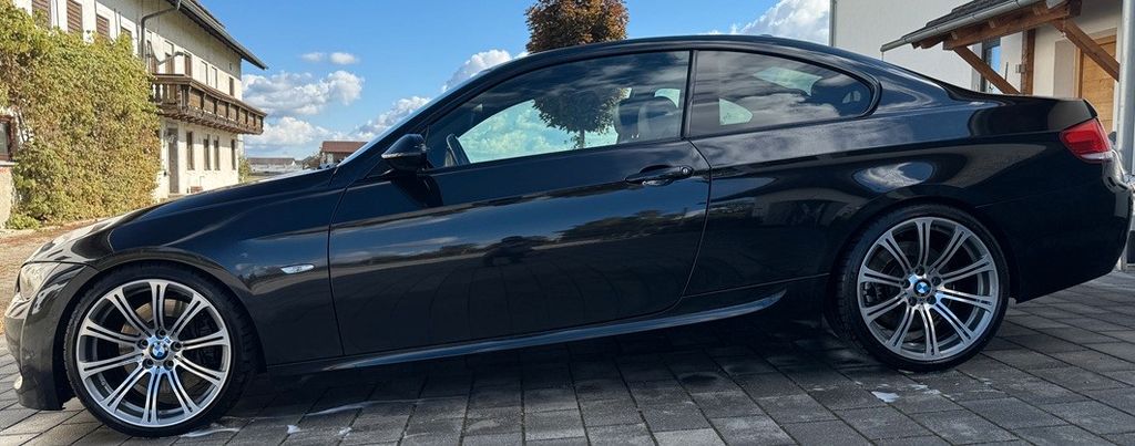 Bild des Angebotes BMW 335i Coupé - M-Paket N54 ESHD DKG