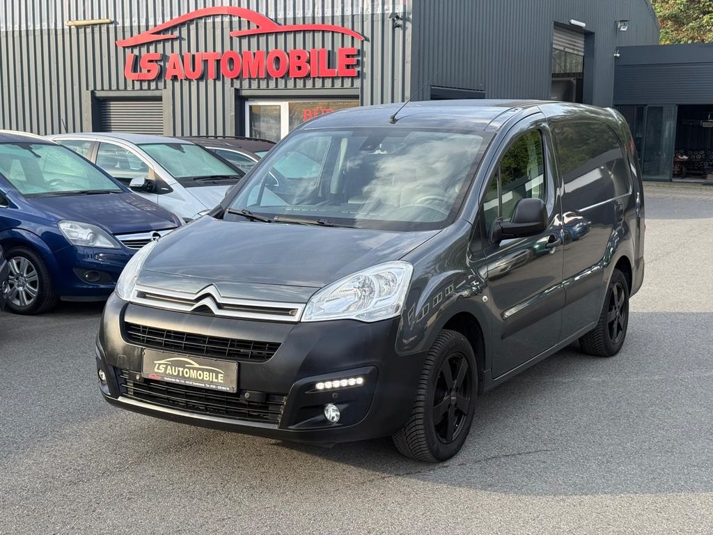 Bild des Angebotes Citroën Berlingo Kasten Business L2/R-Cam/SHZ/Euro6/1Han